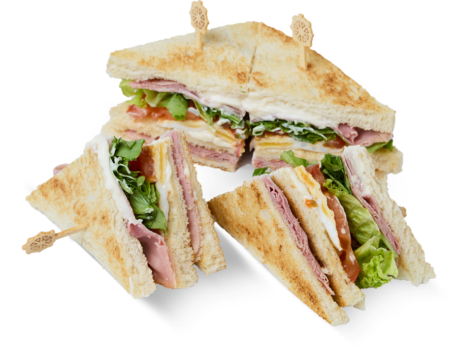 Club Sandwich Estate in Provenza con uovo, prosciutto cotto alla brace, insalata, pomodoro e maionese.